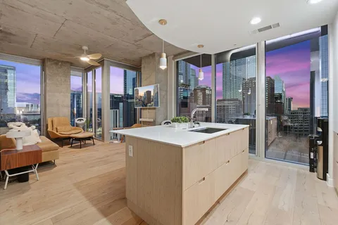 $797,000 | 360 Nueces Street, Unit 1217, Austin, TX 78701
