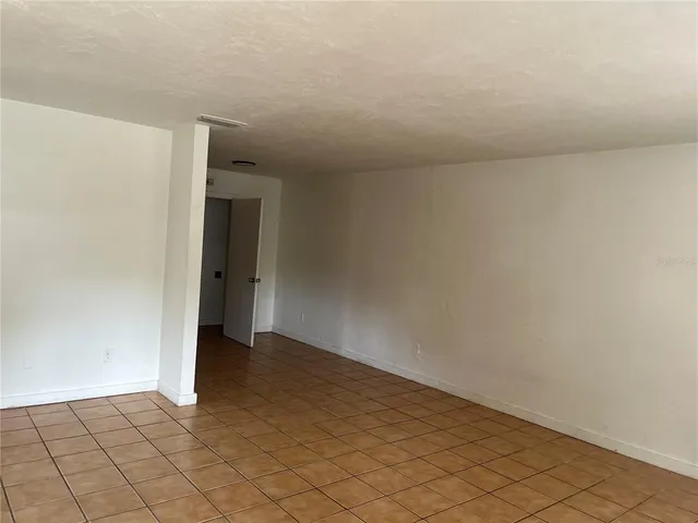 $1,050 | 2629 Southwest 31 Place, Unit 1, Gainesville, FL 32608