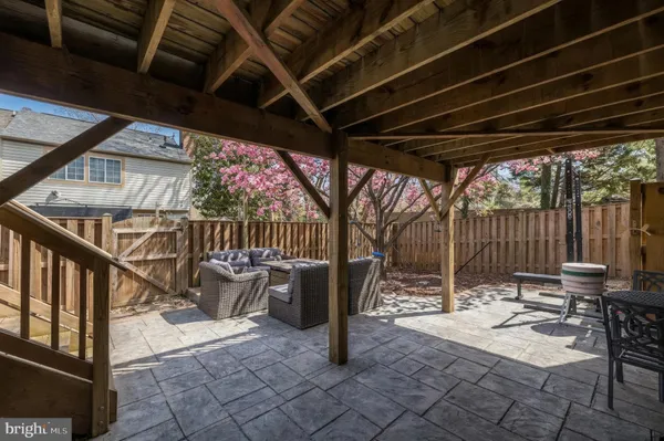 $600,000 | 1100 Snead Place, Herndon, VA 20170