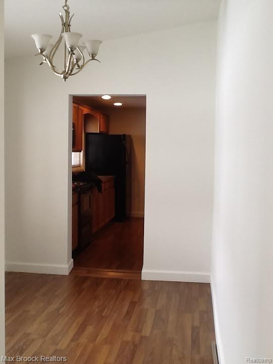 1144 Beta Road Walled Lake, MI 48390 - Photo 4 of 12 unnamed (8).jpg