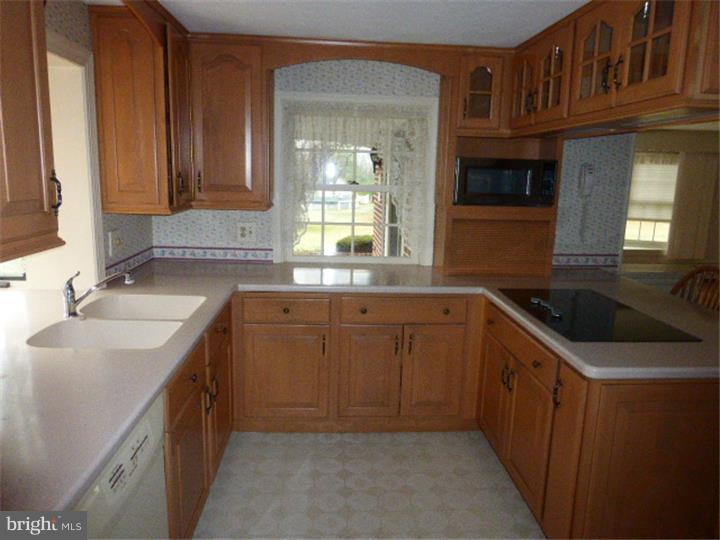 516 Gruber Road Harleysville, PA 19438 - Photo 6 of 18 Gallery Image 6