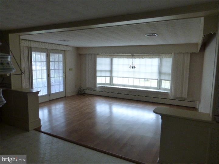 516 Gruber Road Harleysville, PA 19438 - Photo 9 of 18 Gallery Image 9
