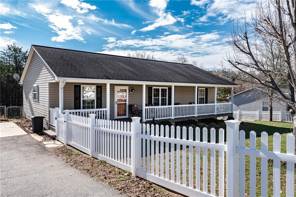4415 Bridges View Road Morganton, NC 28655 - Photo 1 of 42 Gallery Image 1
