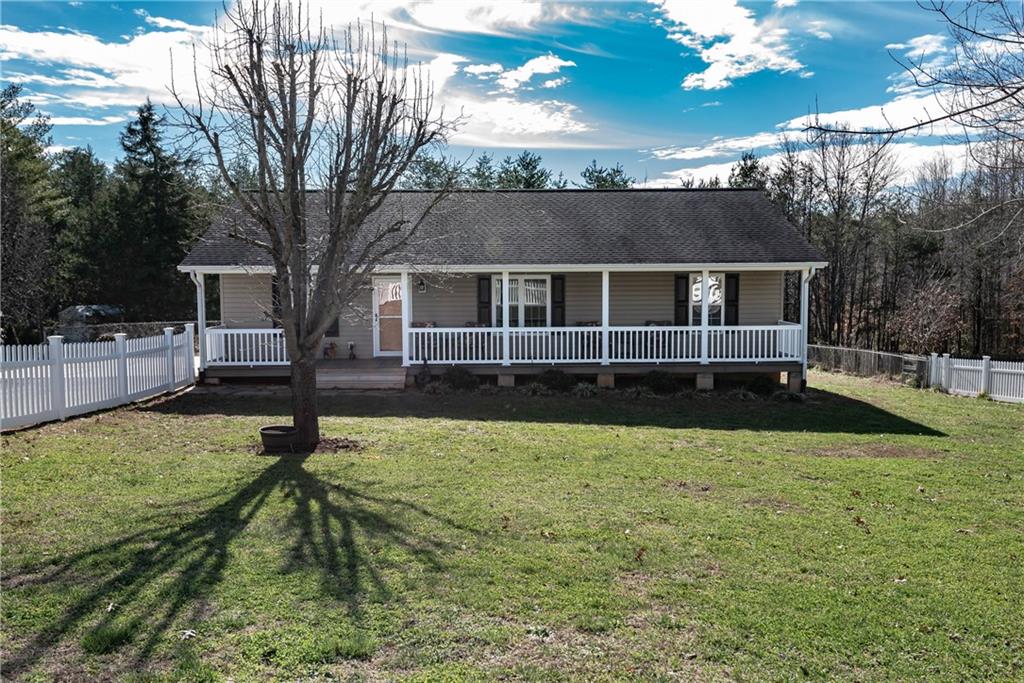 4415 Bridges View Road Morganton, NC 28655 - Photo 3 of 42 Gallery Image 3