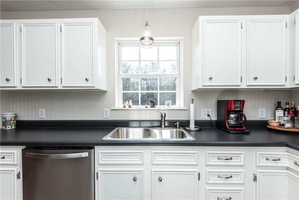 4415 Bridges View Road Morganton, NC 28655 - Photo 34 of 42 Gallery Image 34