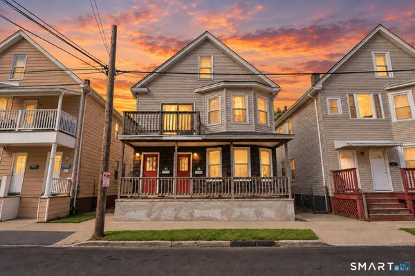 $480,000 | 54 East Avenue, West Haven, CT 06516