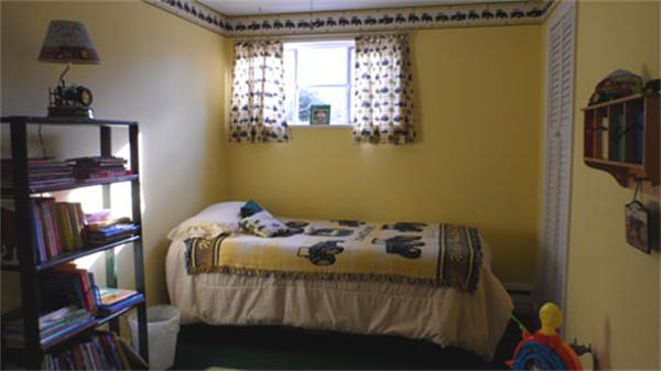 9 Lilian Road Framingham, MA 01701 - Photo 8 of 10 Gallery Image 8