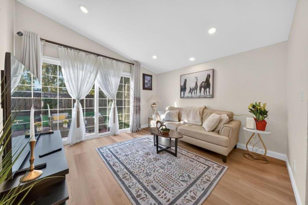 3021 Stonehenge Road Fremont, CA 94555 - Photo 15 of 37 Gallery Image 15
