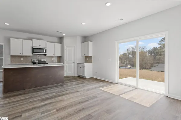 $307,525 | 146 Cedar Shoals, Easley, SC 29640