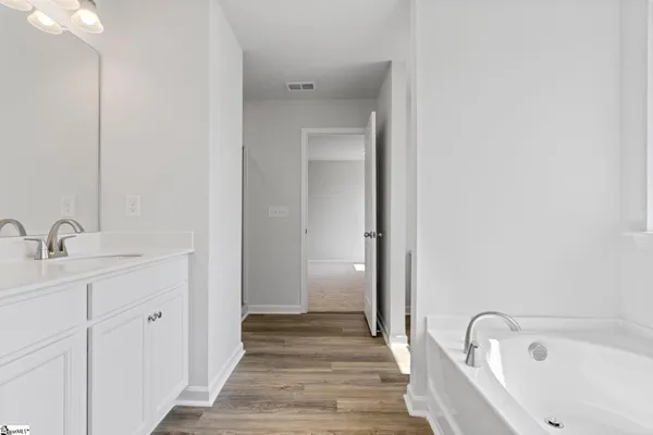 $307,525 | 146 Cedar Shoals, Easley, SC 29640