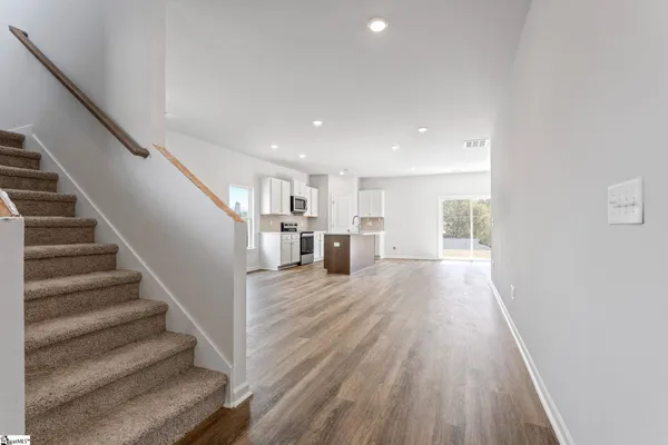 $307,525 | 146 Cedar Shoals, Easley, SC 29640