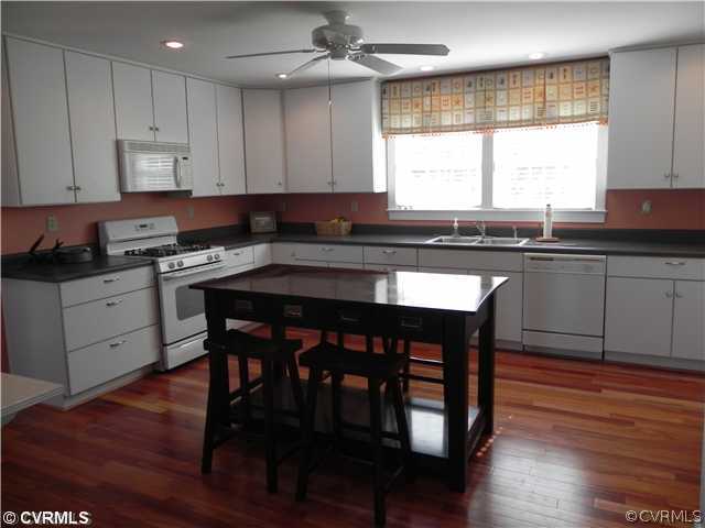 465 Shellfield Road Dunnsville, VA 22454 - Photo 16 of 24 Gallery Image 16