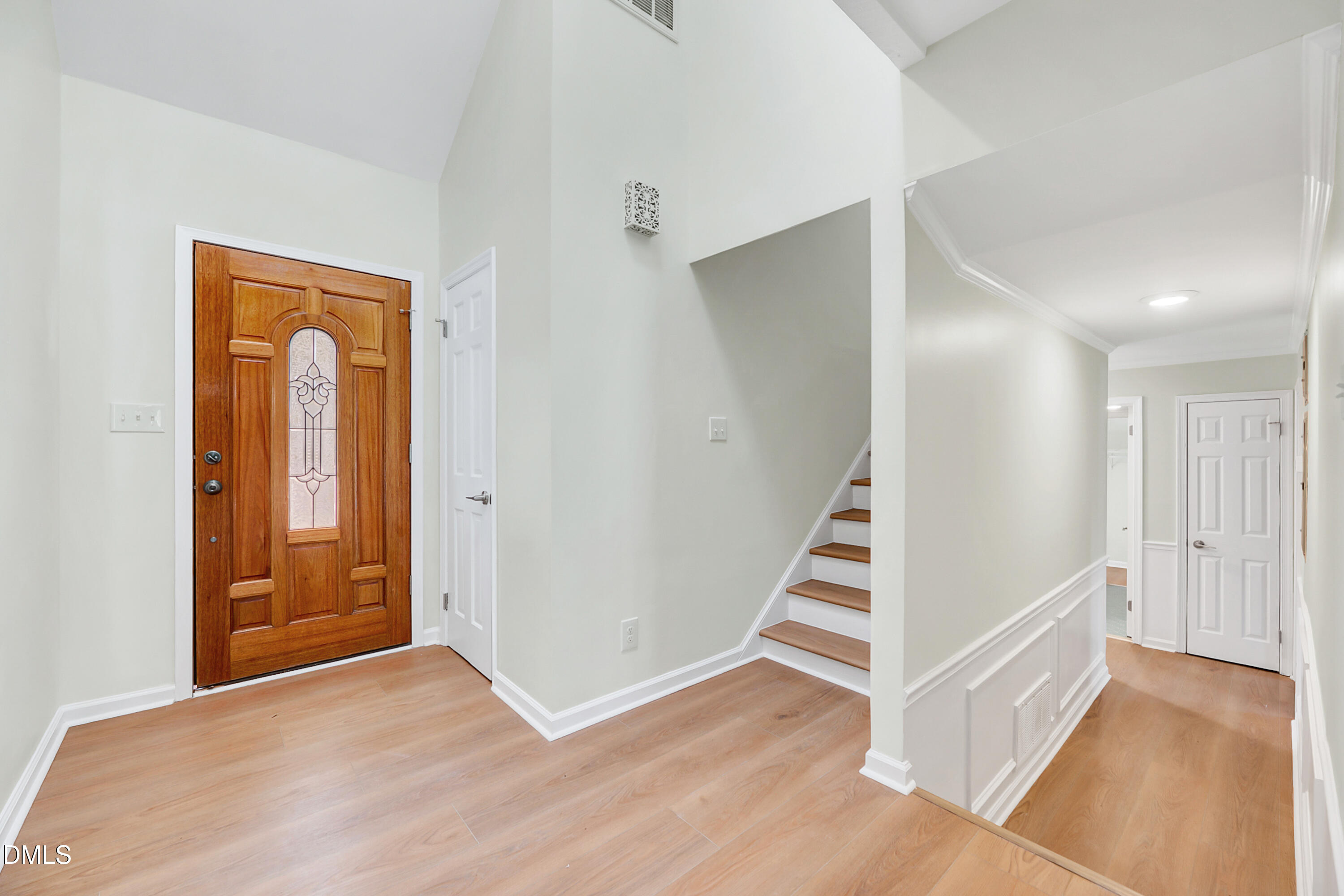 2113 Port Royal Road Raleigh, NC 27609 - Photo 5 of 51 06-2113 Port Royal Rd -6