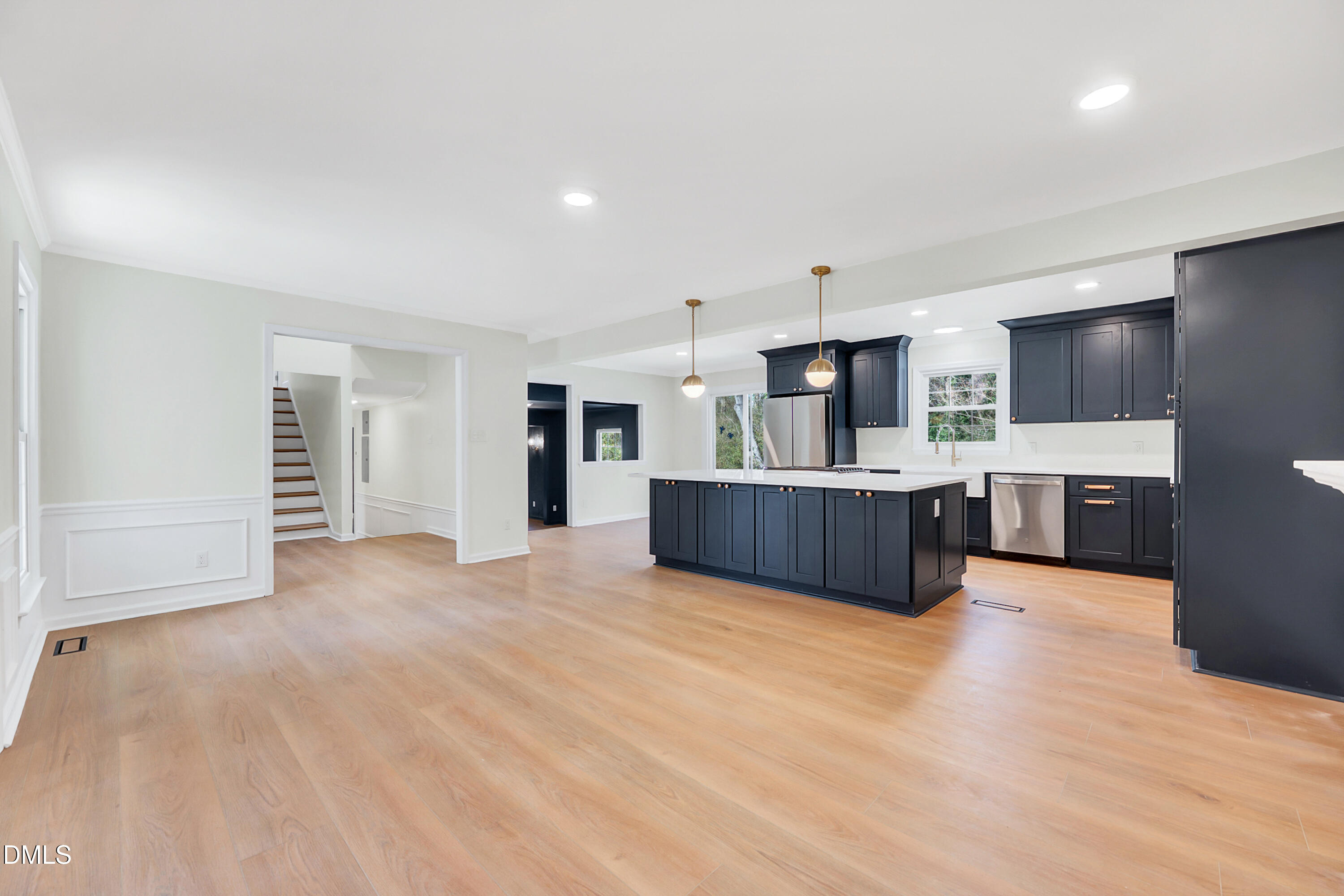 2113 Port Royal Road Raleigh, NC 27609 - Photo 7 of 51 08-2113 Port Royal Rd -8