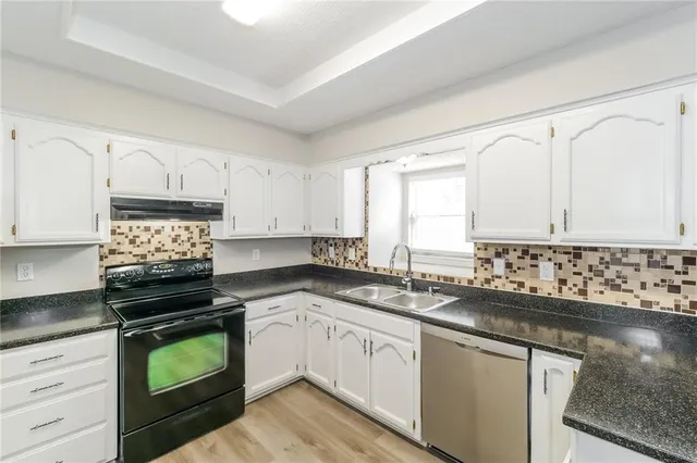 $2,085 | 19305 East 31st Terrace, Independence, MO 64057