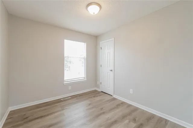 $2,085 | 19305 East 31st Terrace, Independence, MO 64057