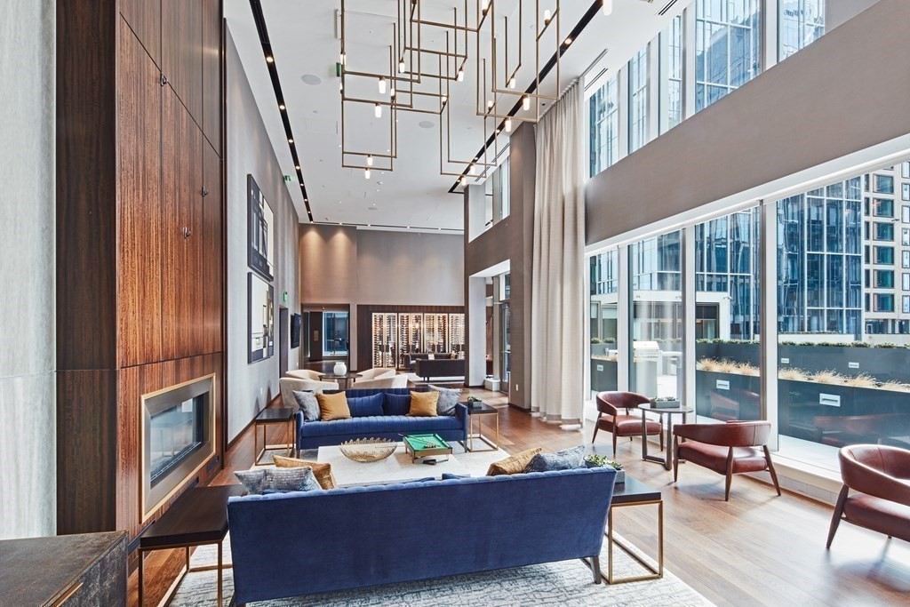 133 Seaport Boulevard, Unit 522 Boston, MA 02210 - Photo 11 of 36