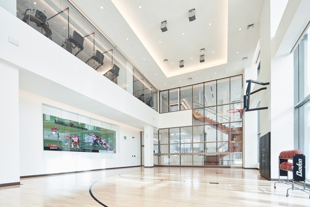 133 Seaport Boulevard, Unit 522 Boston, MA 02210 - Photo 16 of 36