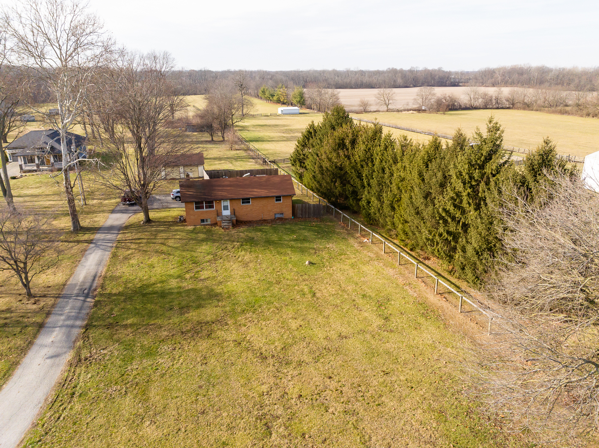 7946 Mann Road Indianapolis, IN 46221 - Photo 10 of 100