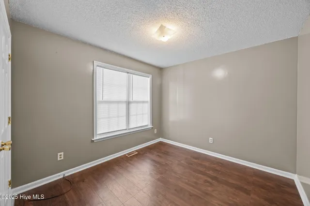 $149,000 | 1403 Lockwood Road, Kinston, NC 28501