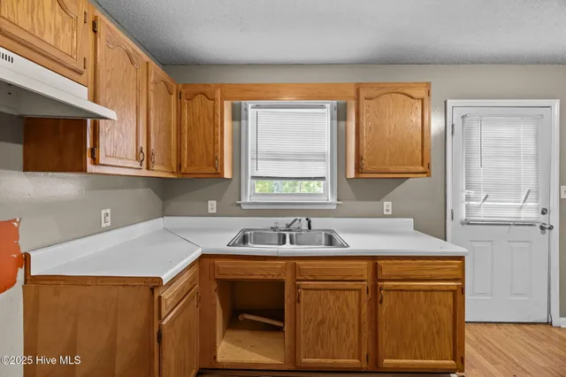 $149,000 | 1403 Lockwood Road, Kinston, NC 28501