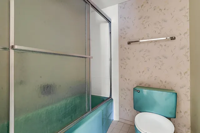 $399,900 | 224 North Kenilworth Avenue, Unit 4D, Oak Park, IL 60302