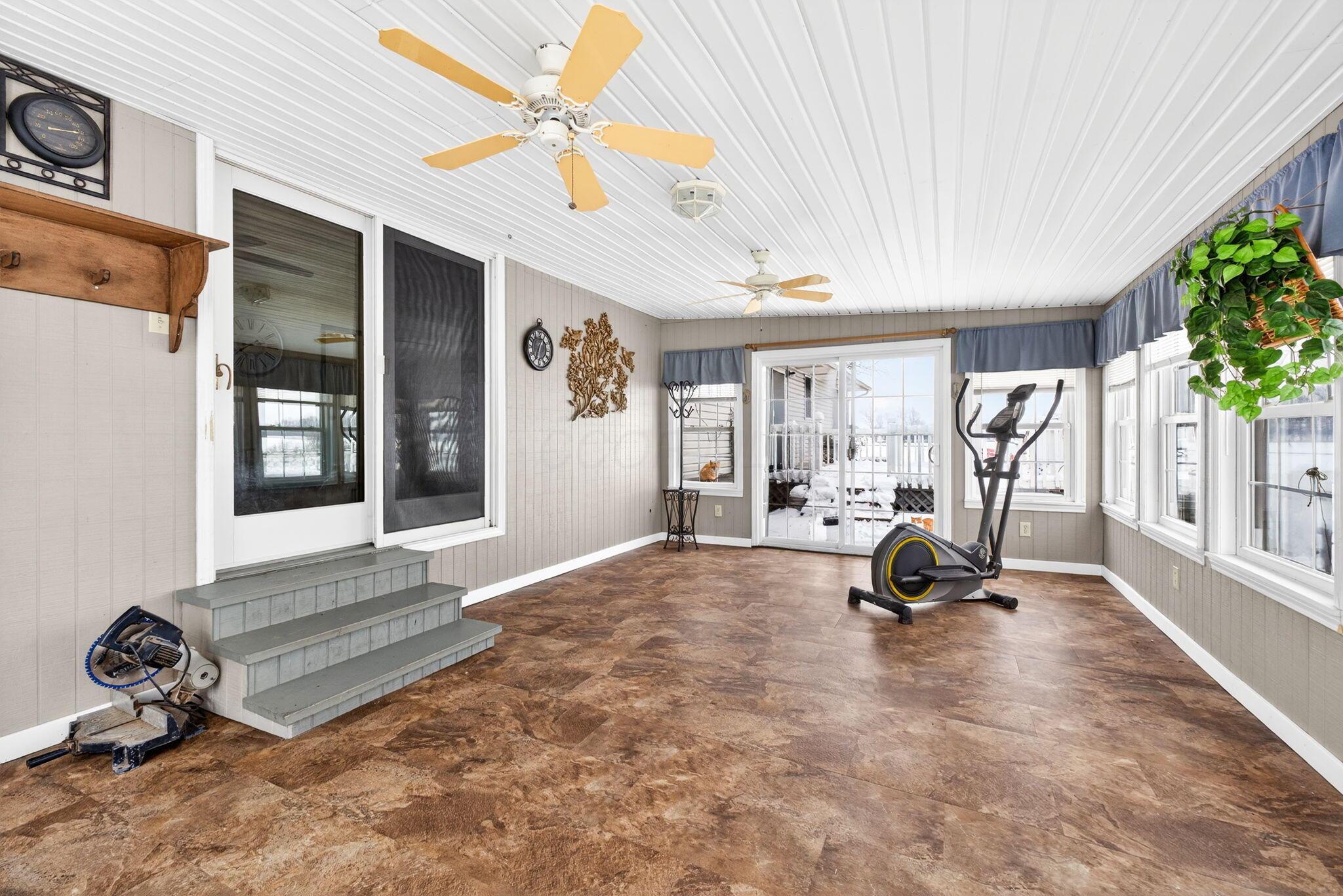 3801 Decliff-Big Island Road Marion, OH 43302 - Photo 23 of 46 3801 decliff (Interior)-25