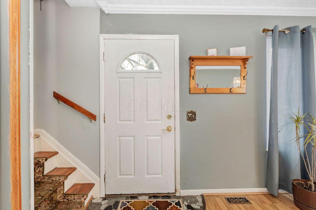 8581 Canyon Cove Road Galloway, OH 43119 - Photo 7 of 45 1-Entry