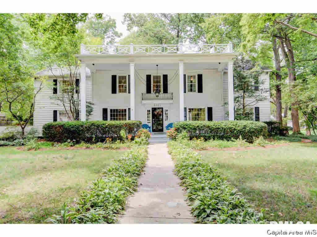 2001 South Wiggins Avenue Springfield, IL 62704 - Photo 1 of 36 Gallery Image 1