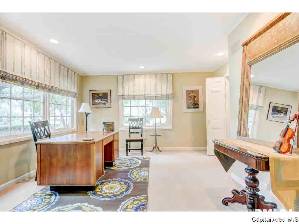 2001 South Wiggins Avenue Springfield, IL 62704 - Photo 16 of 36 Gallery Image 16