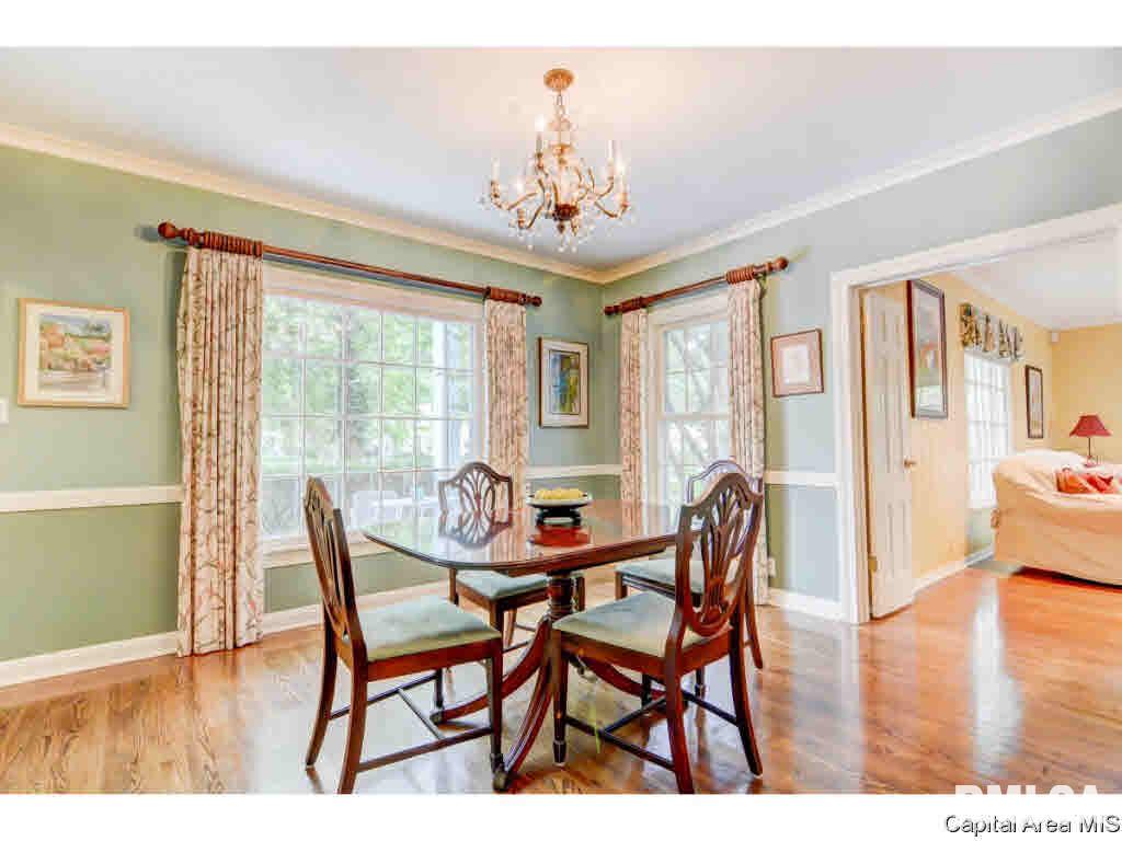 2001 South Wiggins Avenue Springfield, IL 62704 - Photo 5 of 36 Gallery Image 5