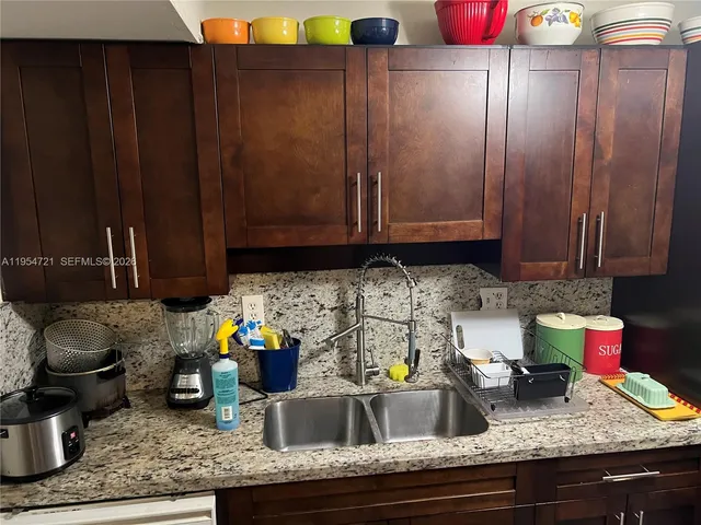 $275,000 | 6911 Southwest 147th Avenue, Unit 1G, Miami, FL 33193