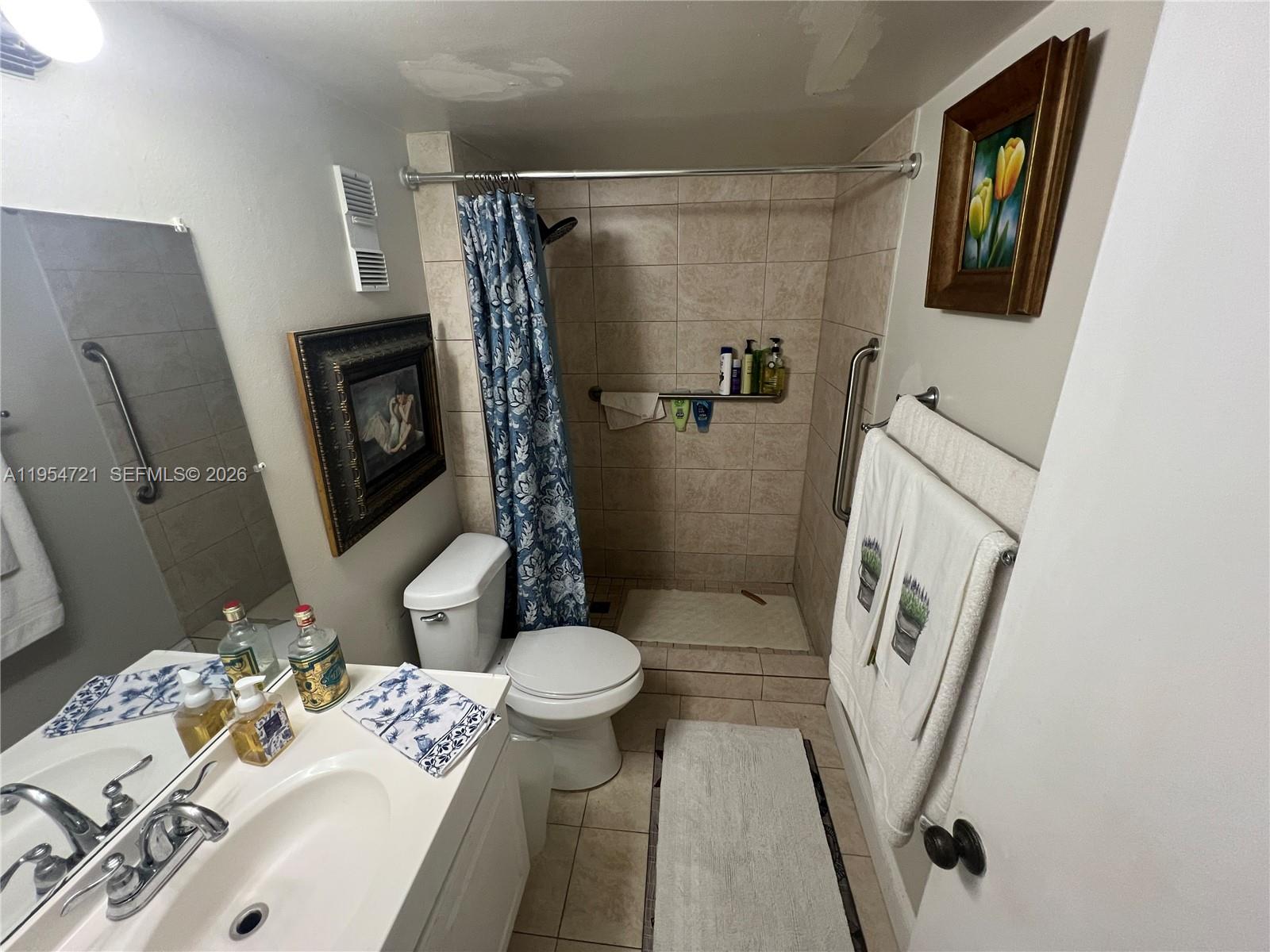 6911 Southwest 147th Avenue, Unit 1G Miami, FL 33193 - Photo 37 of 58