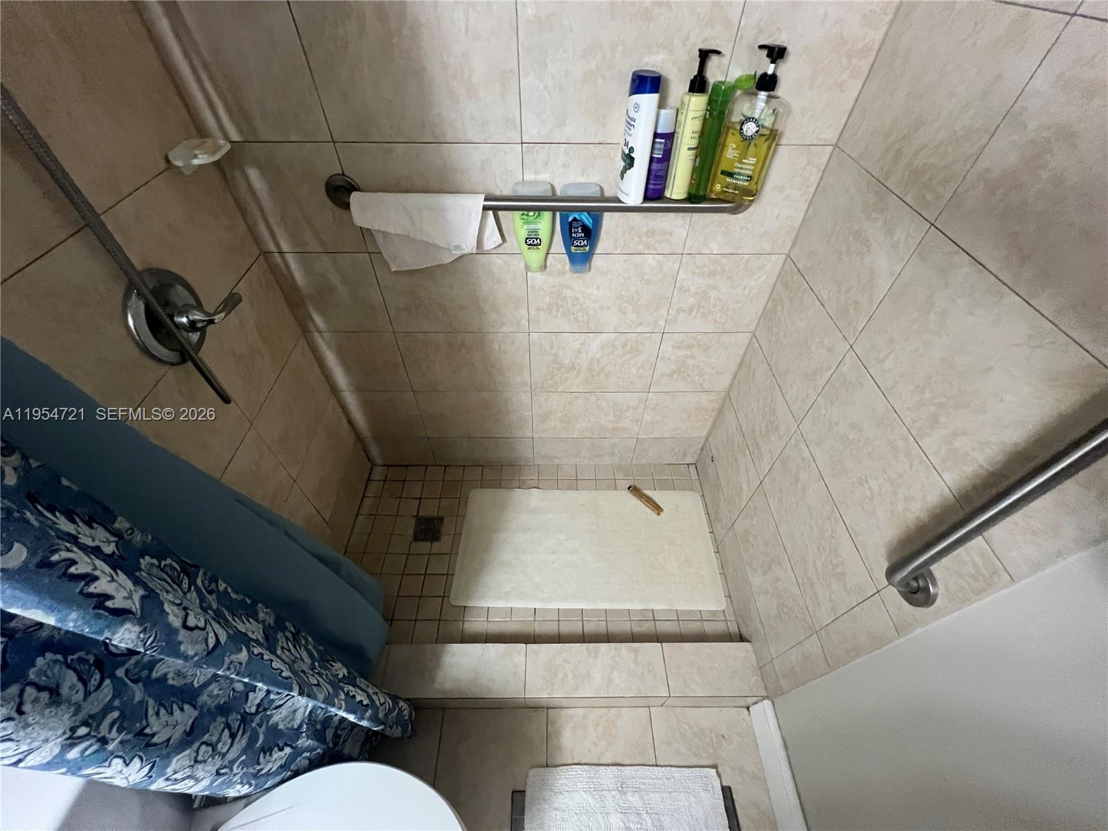 6911 Southwest 147th Avenue, Unit 1G Miami, FL 33193 - Photo 38 of 58