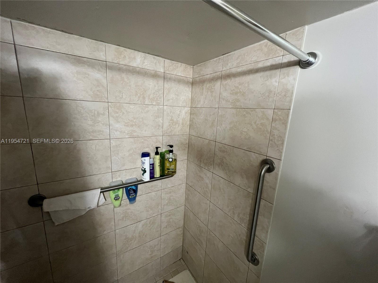 6911 Southwest 147th Avenue, Unit 1G Miami, FL 33193 - Photo 40 of 58