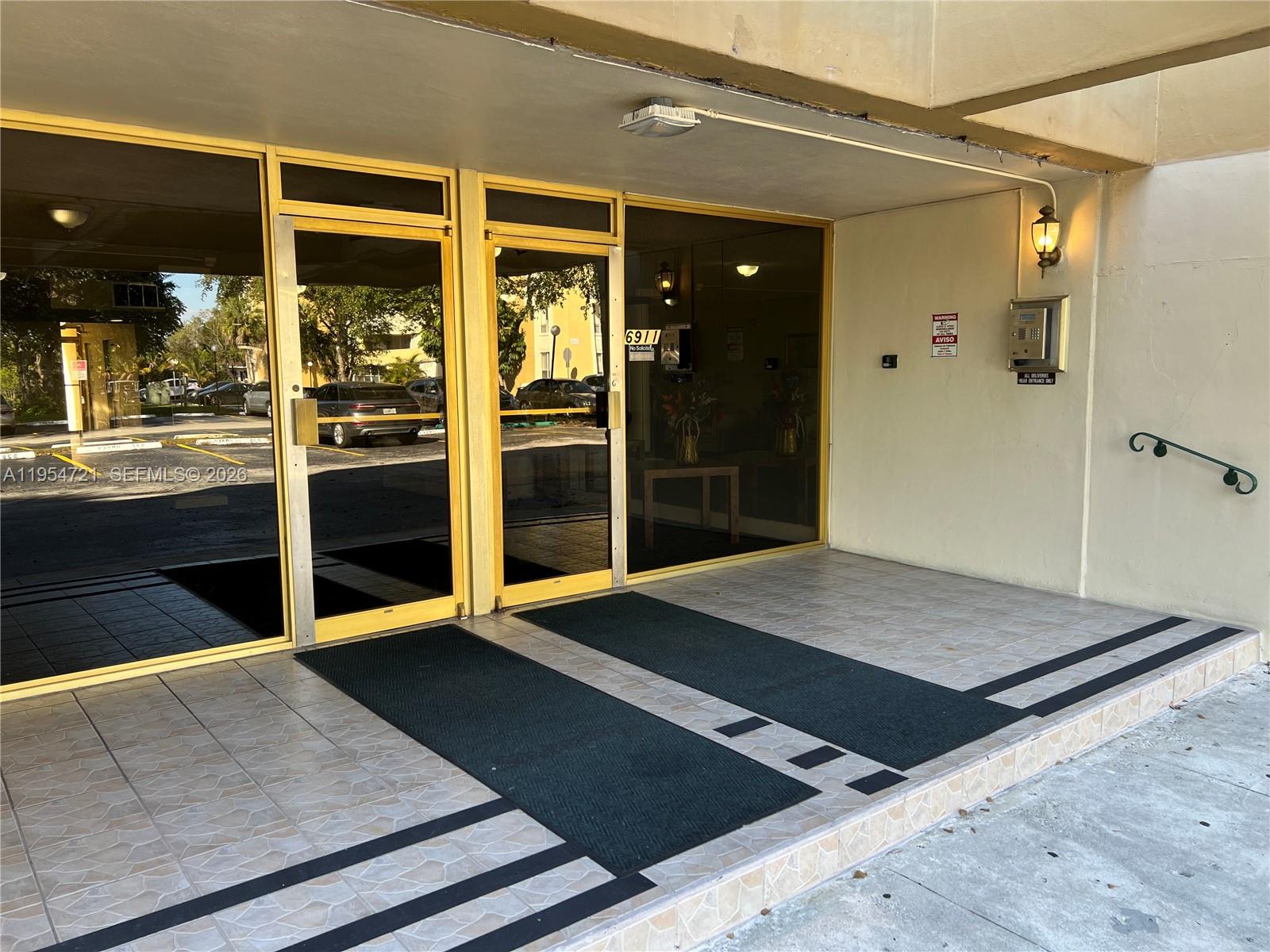 6911 Southwest 147th Avenue, Unit 1G Miami, FL 33193 - Photo 5 of 58