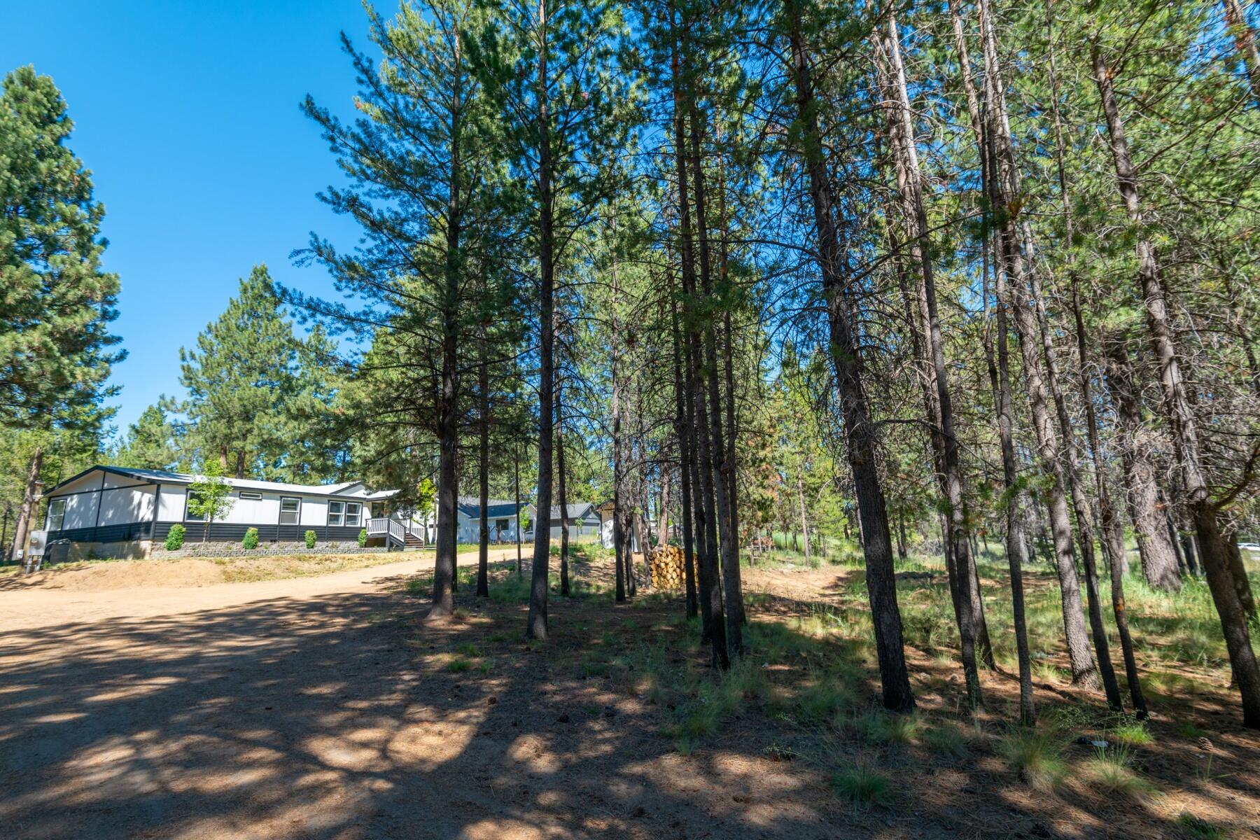 16990 Covina Road Bend, OR 97707 - Photo 55 of 56 batch_DSC_0675
