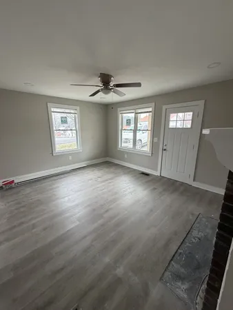 $1,300 | 307 West High Street, Unit 309, Woodbury, TN 37190