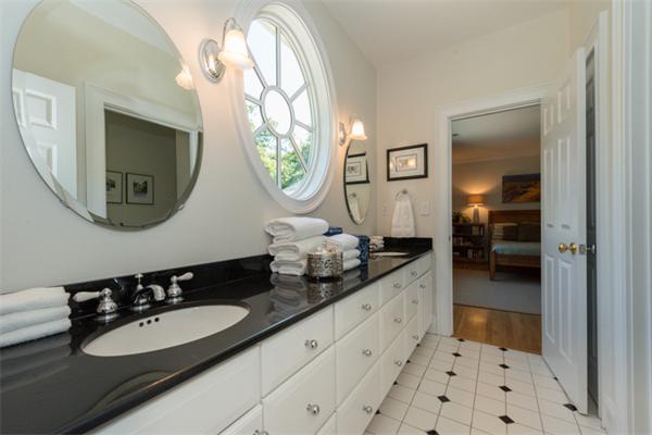 39 Robinson Road Lexington, MA 02420 - Photo 22 of 30