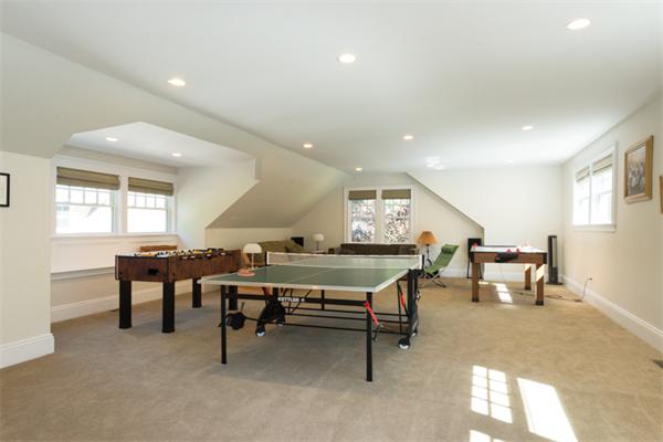 39 Robinson Road Lexington, MA 02420 - Photo 25 of 30