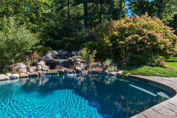 39 Robinson Road Lexington, MA 02420 - Photo 29 of 30