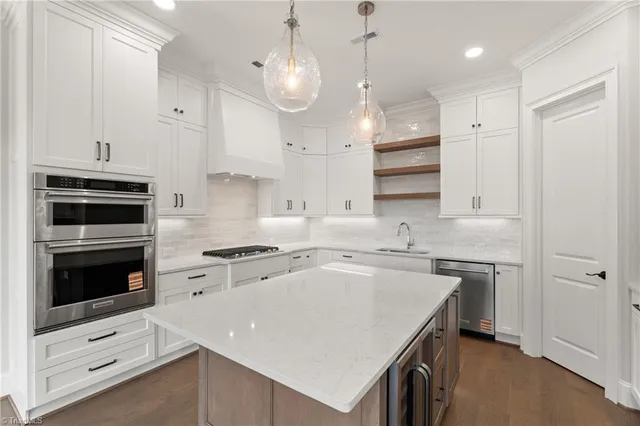 $649,900 | 1414 Longwood Vlg Court, Lewisville, NC 27023