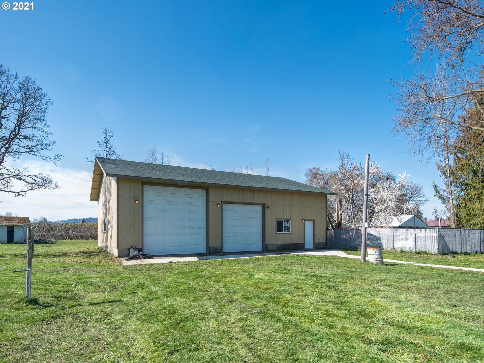 90812 Alvadore Road Junction City, OR 97448 - Photo 3 of 28 Gallery Image 3