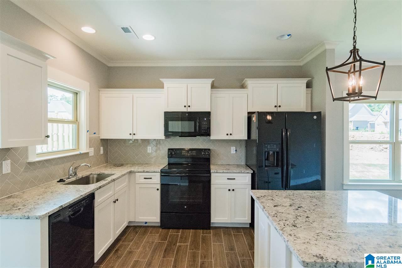 1182 Emerald Ridge Drive Calera, AL 35040 - Photo 13 of 28
