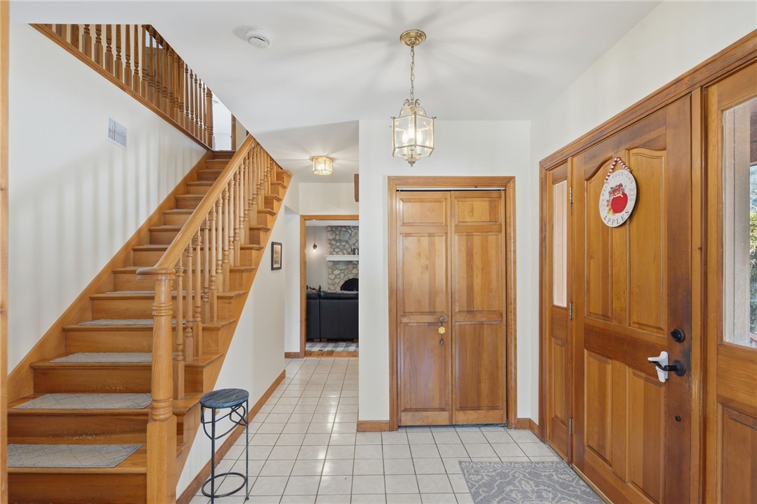 80 Swan Road Smithfield, RI 02917 - Photo 8 of 39