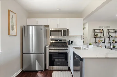 $250,000 | 8509 Troup Avenue, Kansas City, KS 66112