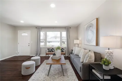 $250,000 | 8509 Troup Avenue, Kansas City, KS 66112