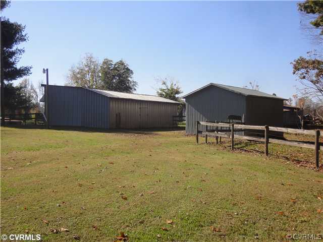 1949 Cartersville Road Cartersville, VA 23027 - Photo 20 of 24 Storage