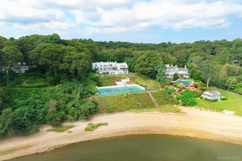 $7,495,000 | 26 Tennis Court Road, Oyster Bay, NY 11771