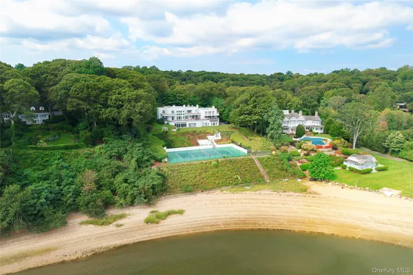 $7,495,000 | 26 Tennis Court Road, Oyster Bay, NY 11771